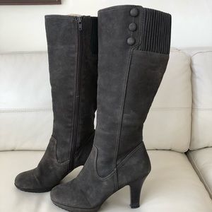 Soffit leather-suede tall boots.